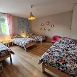 Holiday home Spacieux Contemporain Avec Terrasse Panoramique Et Piscine Chauffee - Fr-1-584-373