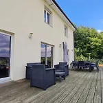 Holiday home Spacieux Contemporain Avec Terrasse Panoramique Et Piscine Chauffee - Fr-1-584-373 Favieres (Lorraine)