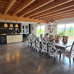 Spacieux Contemporain Avec Terrasse Panoramique Et Piscine Chauffee - Fr-1-584-373 Holiday home Favieres (Lorraine)