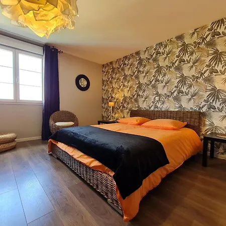 Séjour à la campagne Spacieux Contemporain Avec Terrasse Panoramique Et Piscine Chauffée - Fr-1-584-373