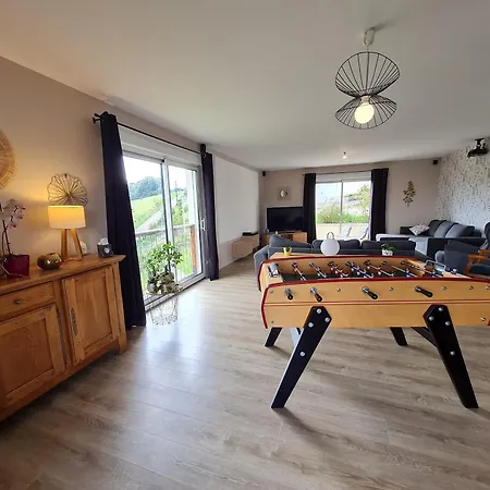 Spacieux Contemporain Avec Terrasse Panoramique Et Piscine Chauffée - Fr-1-584-373 Séjour à la campagne Favieres (Lorraine)