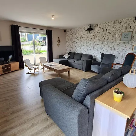 Séjour à la campagne Spacieux Contemporain Avec Terrasse Panoramique Et Piscine Chauffée - Fr-1-584-373